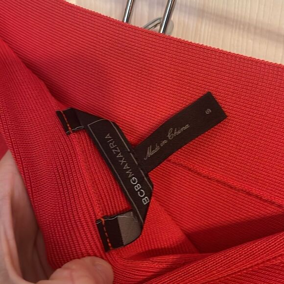 BCBG MaxAzria ribbed skirt EUC Size. Small orange - Picture 6 of 7